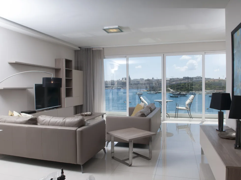 3 bed Apartment For Rent in Sliema, Sliema - thumb 2