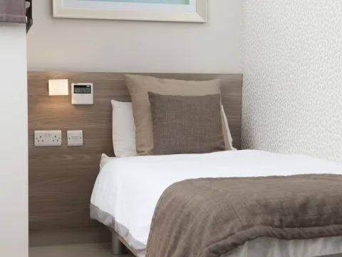 3 bed Apartment For Rent in Sliema, Sliema - thumb 8