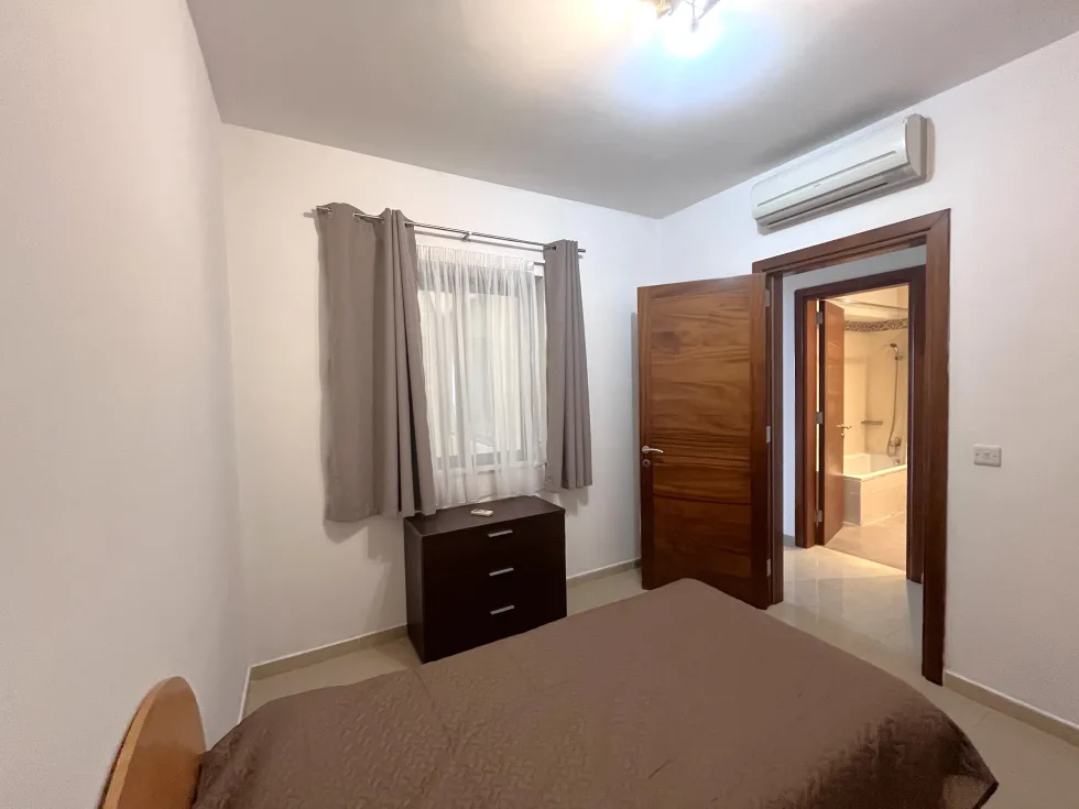 3 bed Apartment For Rent in Sliema, Sliema - thumb 8