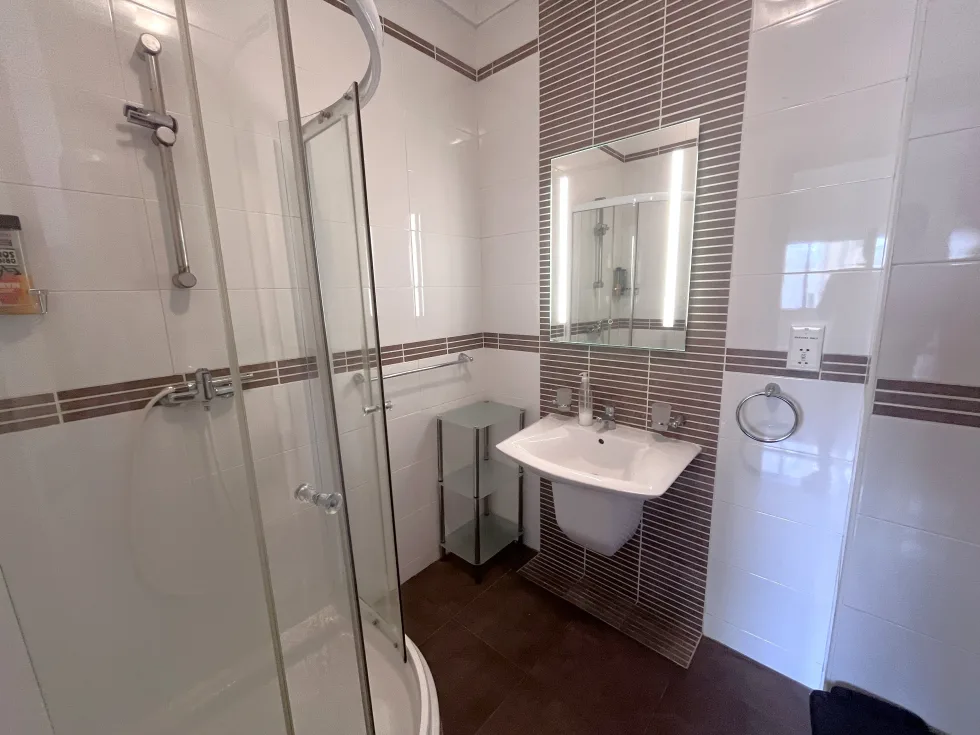 3 bed Apartment For Rent in Sliema, Sliema - thumb 9