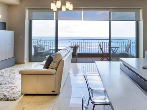 3 bed Apartment For Rent in Sliema, Sliema - thumb 2