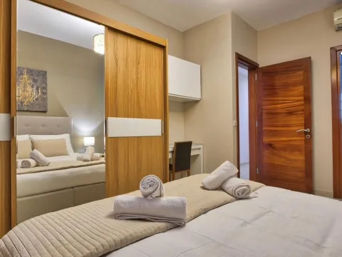 3 bed Apartment For Rent in Sliema, Sliema - thumb 11