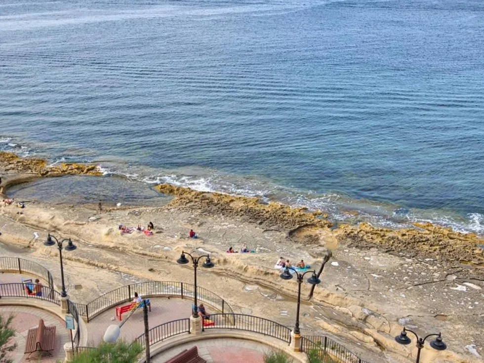 3 bed Apartment For Rent in Sliema, Sliema - thumb 18