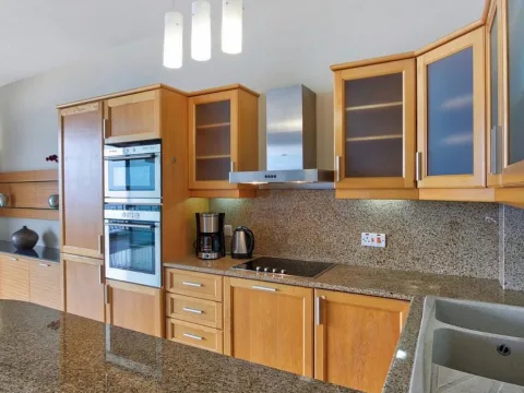 3 bed Apartment For Rent in Sliema, Sliema - thumb 5