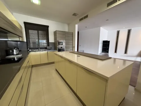 3 bed Apartment For Rent in Ta' Xbiex, Ta' Xbiex - thumb 16