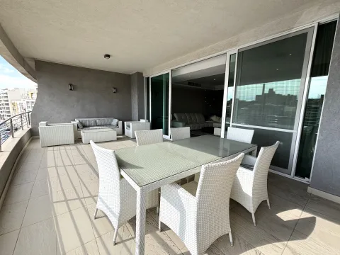 3 bed Apartment For Rent in Ta' Xbiex, Ta' Xbiex - thumb 4