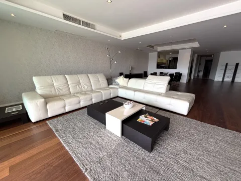 3 bed Apartment For Rent in Ta' Xbiex, Ta' Xbiex - thumb 5