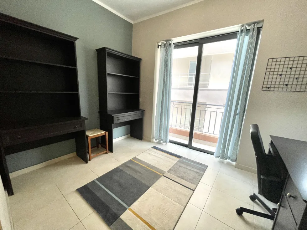 5 bed Apartment For Rent in Sliema, Sliema - thumb 17