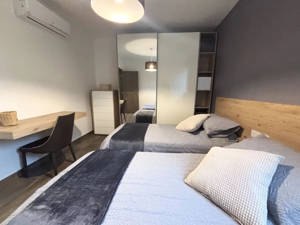 2 bed Apartment For Rent in Ta' Xbiex, Ta' Xbiex - thumb 6