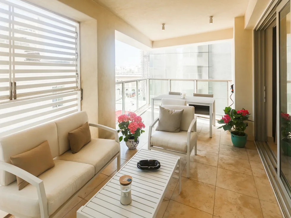 3 bed Apartment For Rent in Sliema, Sliema - thumb 2