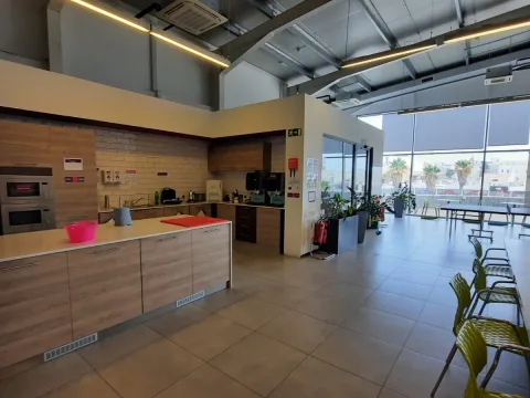 0 bed Office For Rent in Qormi, Qormi - thumb 2