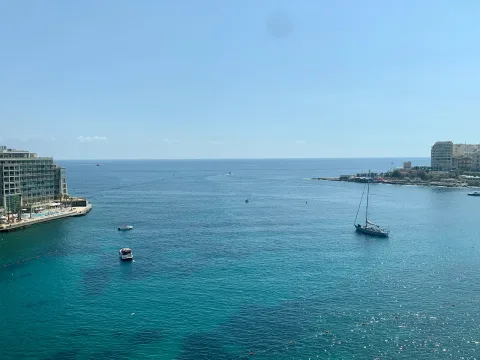 2 bed Penthouse For Rent in St Julian's, St Julian's - thumb 2