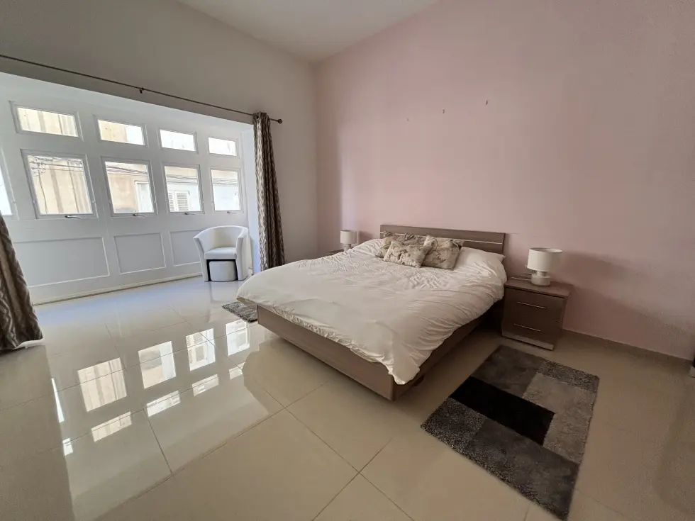 2 bed Apartment For Rent in Sliema, Sliema - thumb 5