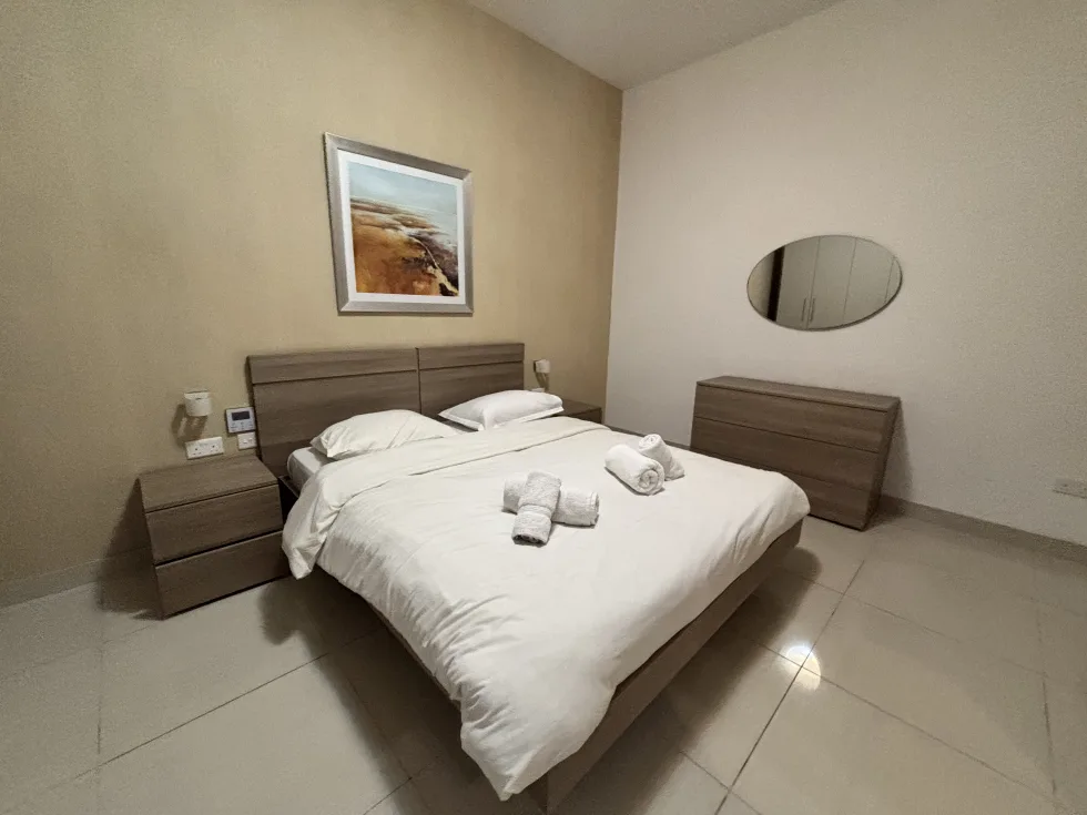 3 bed Apartment For Rent in Sliema, Sliema - thumb 8