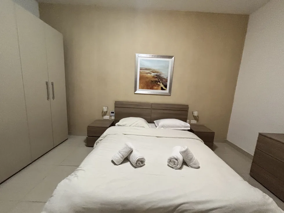 3 bed Apartment For Rent in Sliema, Sliema - thumb 9