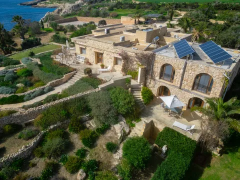 6 bed Villa For Rent in Qala, Qala - thumb 20