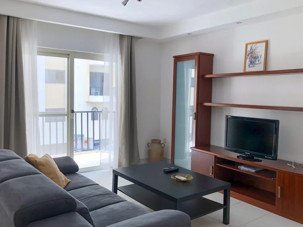 3 bed Apartment For Rent in St Julian's, St Julian's - thumb 1