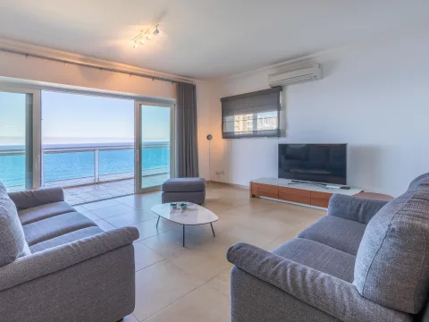 3 bed Apartment For Rent in Sliema, Sliema - thumb 1