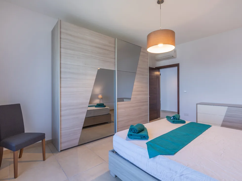 3 bed Apartment For Rent in Sliema, Sliema - thumb 15