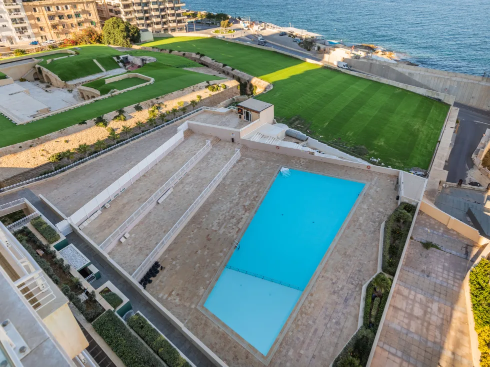 3 bed Apartment For Rent in Sliema, Sliema - thumb 3