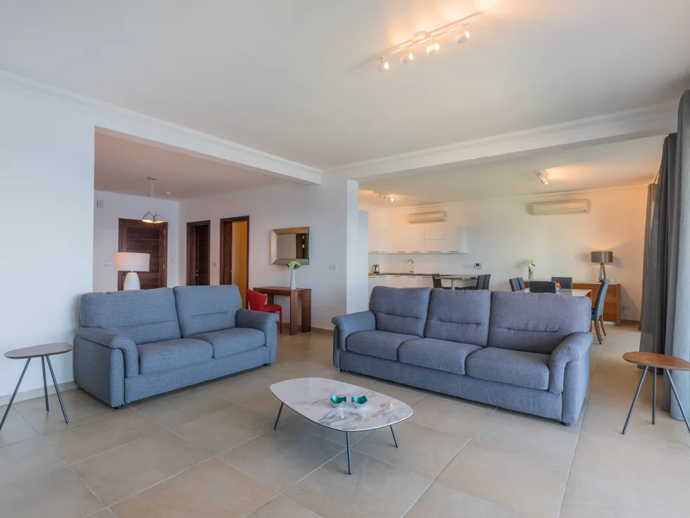 3 bed Apartment For Rent in Sliema, Sliema - thumb 4