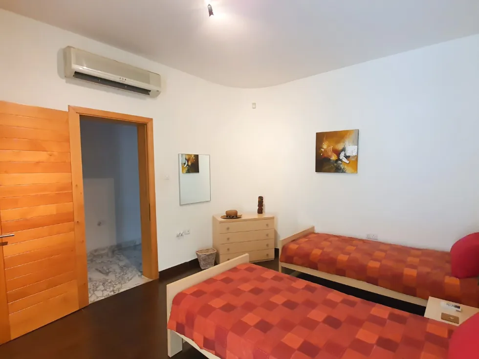 3 bed Apartment For Rent in Sliema, Sliema - thumb 12