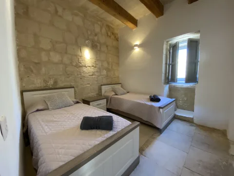 2 bed House of Character For Rent in Balzan, Balzan - thumb 17