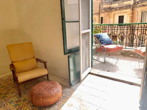 4 bed Town House For Rent in Sliema, Sliema - thumb 10