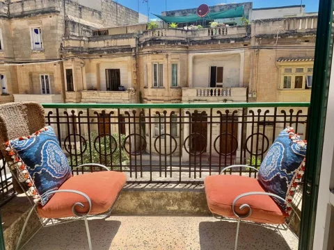 4 bed Town House For Rent in Sliema, Sliema - thumb 6