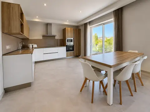 3 bed Apartment For Rent in Lija, Lija - thumb 1