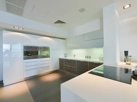 3 bed Apartment For Rent in Sliema, Sliema - thumb 7