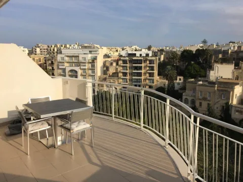 2 bed Apartment For Rent in St Julian's, St Julian's - thumb 1
