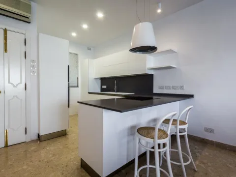 3 bed Apartment For Rent in Sliema, Sliema - thumb 8