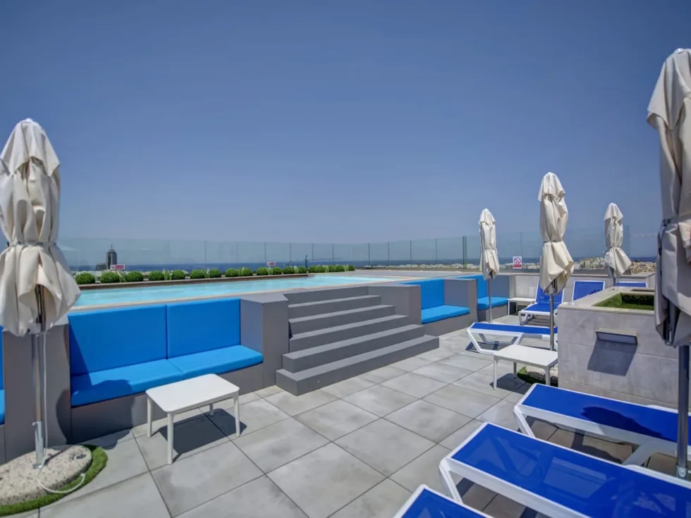 3 bed Penthouse For Rent in St Julian's, St Julian's - thumb 2