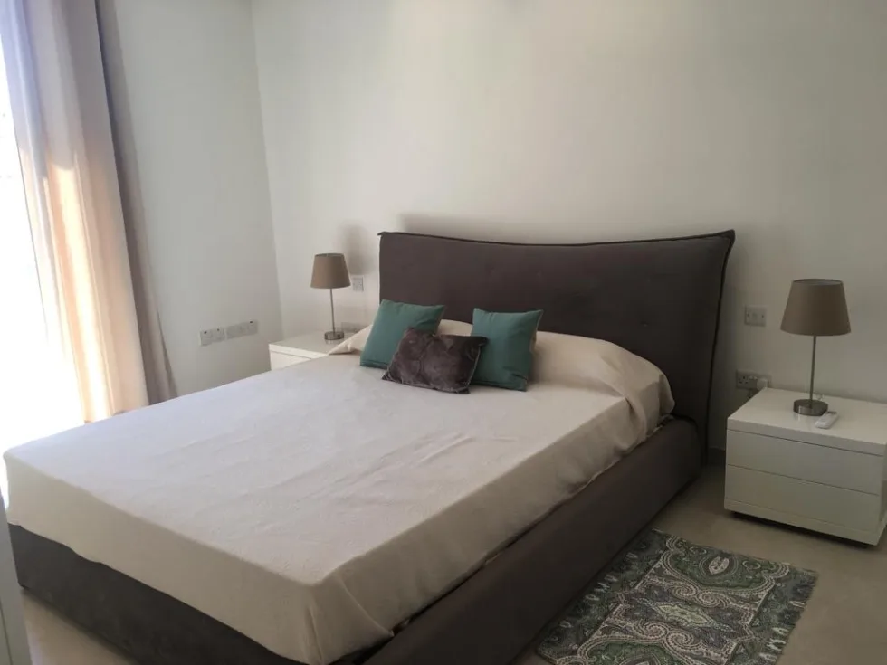 2 bed Apartment For Rent in Sliema, Sliema - thumb 6