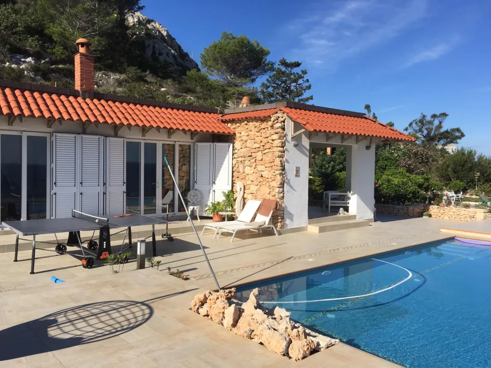 4 bed Villa For Rent in Mellieha, Mellieha - thumb 2