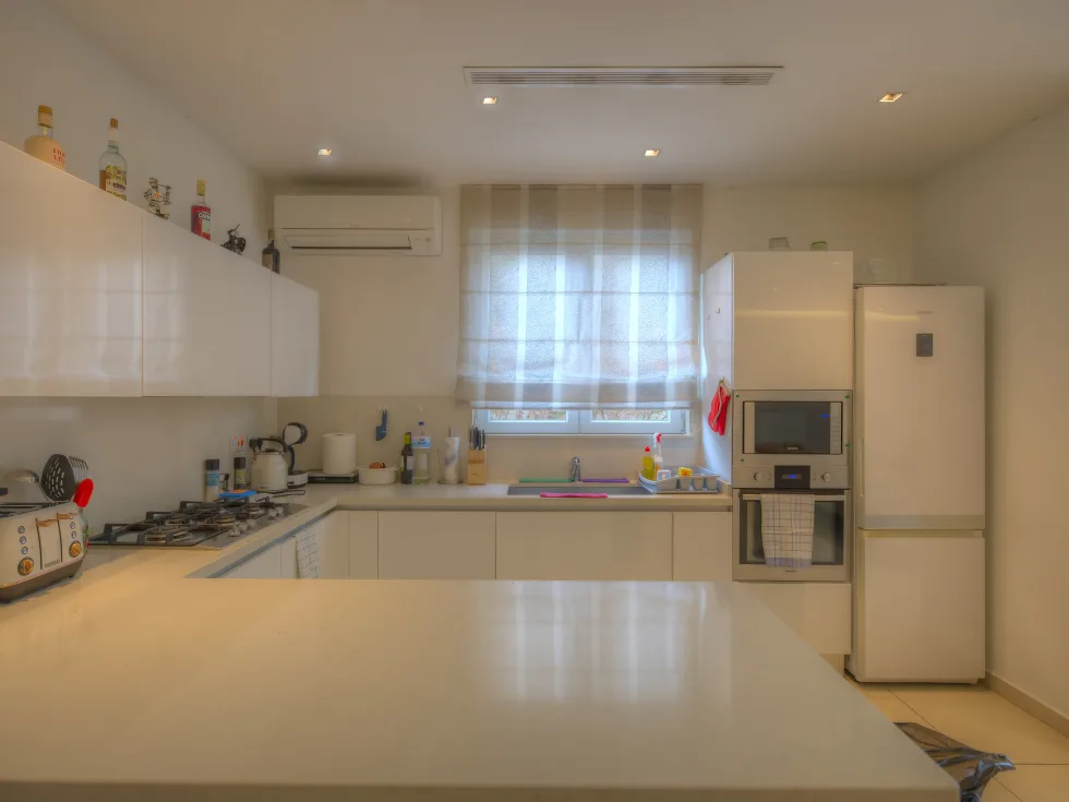 4 bed Villa For Rent in Ibragg, Ibragg - thumb 5