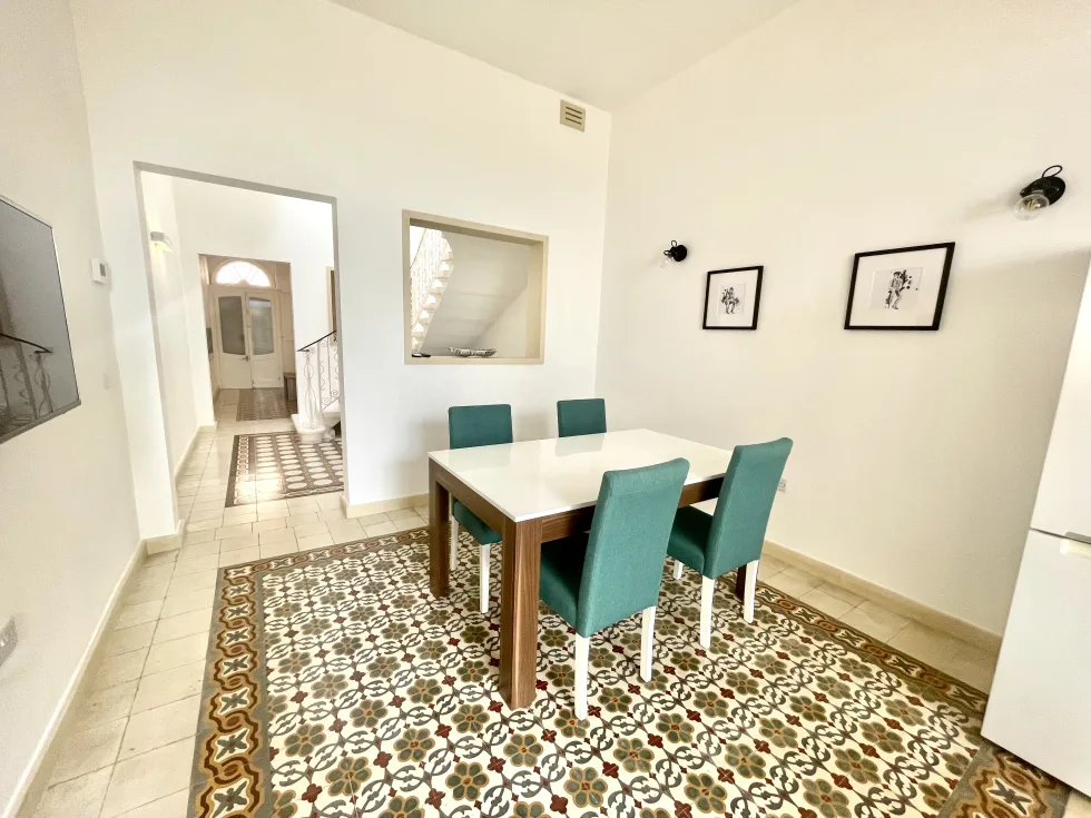 2 bed Town House For Rent in Sliema, Sliema - thumb 5