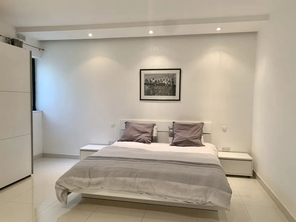2 bed Penthouse For Rent in Sliema, Sliema - thumb 12