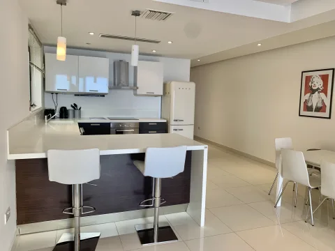 2 bed Penthouse For Rent in Sliema, Sliema - thumb 9