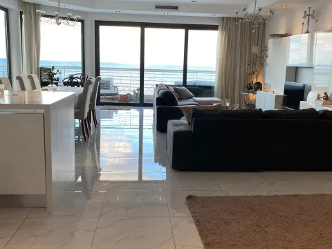 3 bed Apartment For Rent in Sliema, Sliema - thumb 14