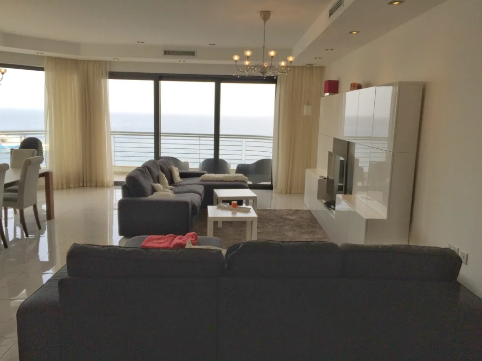 3 bed Apartment For Rent in Sliema, Sliema - thumb 5