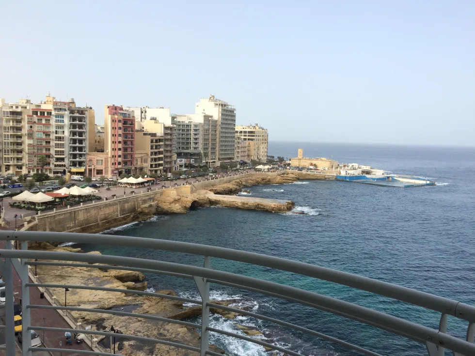 3 bed Apartment For Rent in Sliema, Sliema - thumb 8