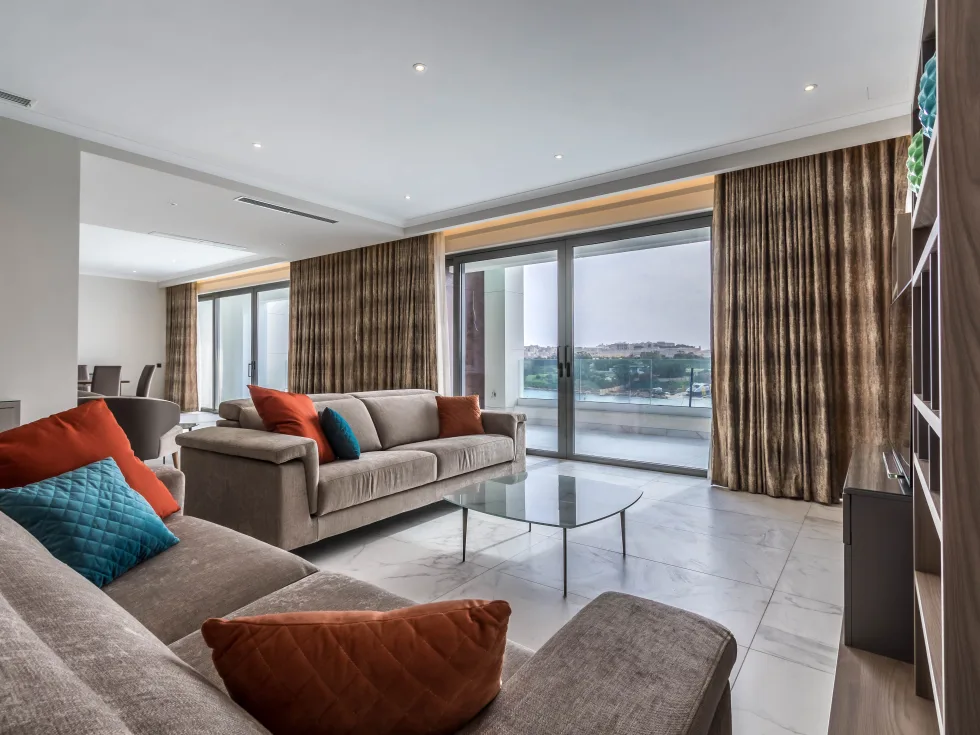 3 bed Apartment For Rent in Sliema, Sliema - thumb 4