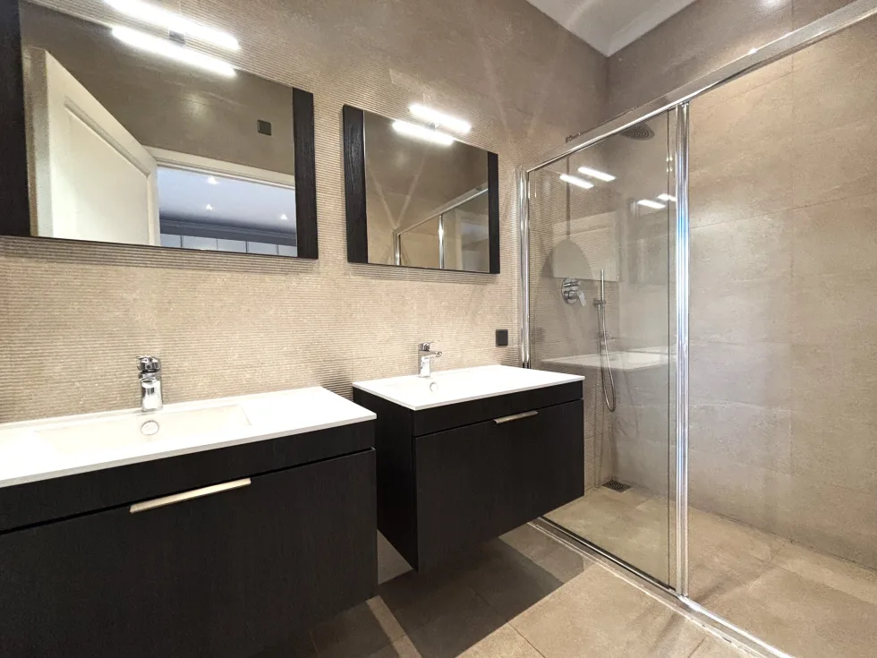 3 bed Apartment For Rent in Sliema, Sliema - thumb 14