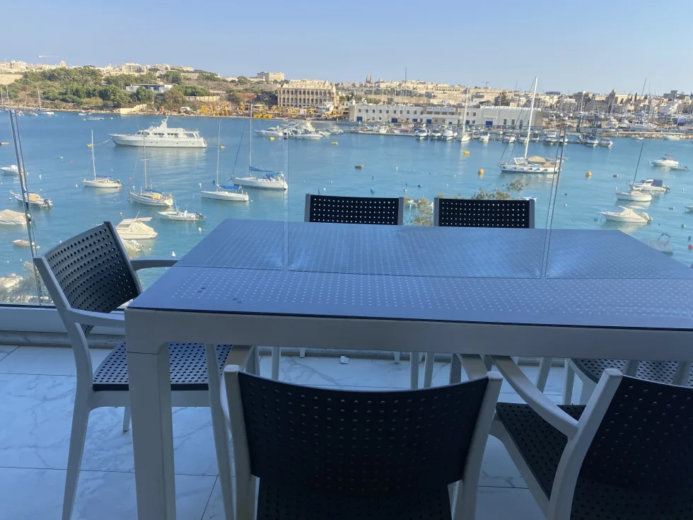 3 bed Apartment For Rent in Sliema, Sliema - thumb 1