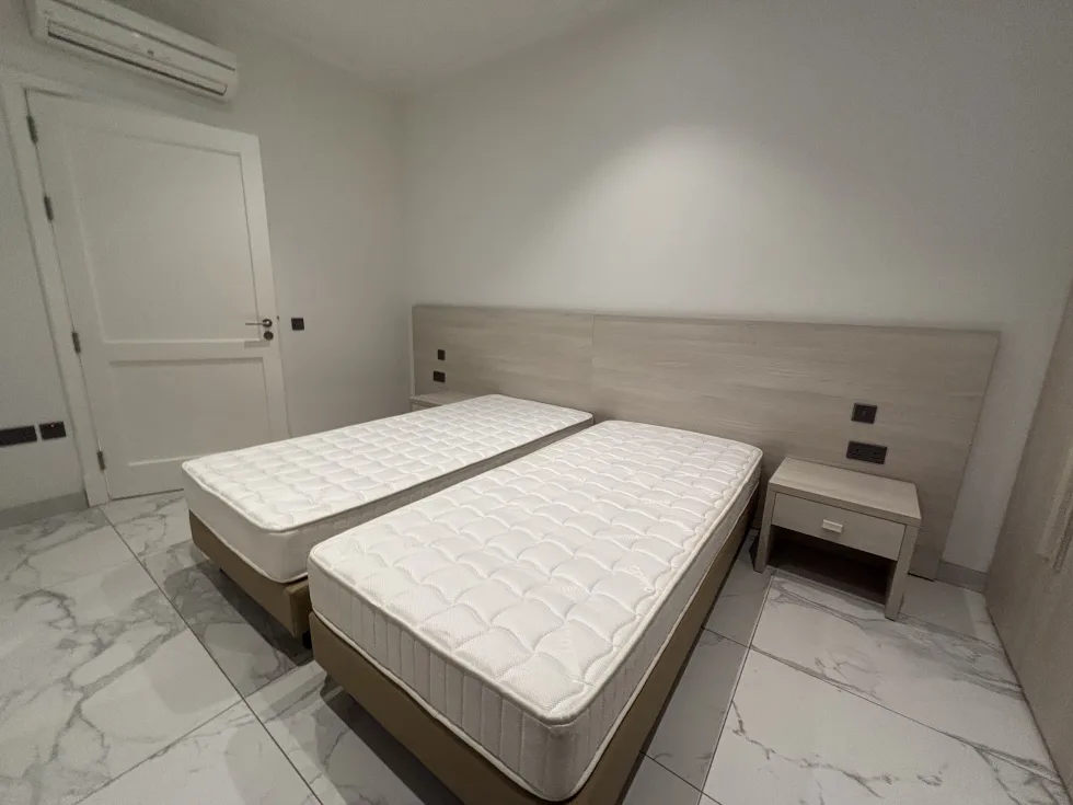 3 bed Apartment For Rent in Sliema, Sliema - thumb 11