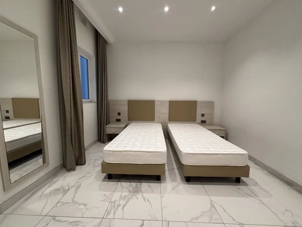 3 bed Apartment For Rent in Sliema, Sliema - thumb 12