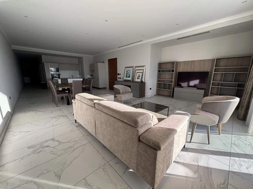 3 bed Apartment For Rent in Sliema, Sliema - thumb 3