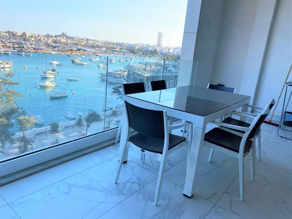 3 bed Apartment For Rent in Sliema, Sliema - thumb 1